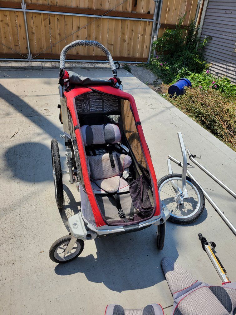 Chariot Cougar Single Child Stroller with Bike Trailer, Jogger, & Cross-Country Ski Attachment Kit