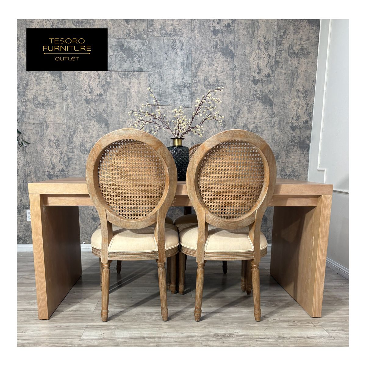WORLD MARKET DINING SET WE OFFER DELIVERY