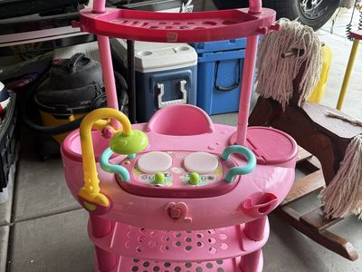 Toddler play kitchen