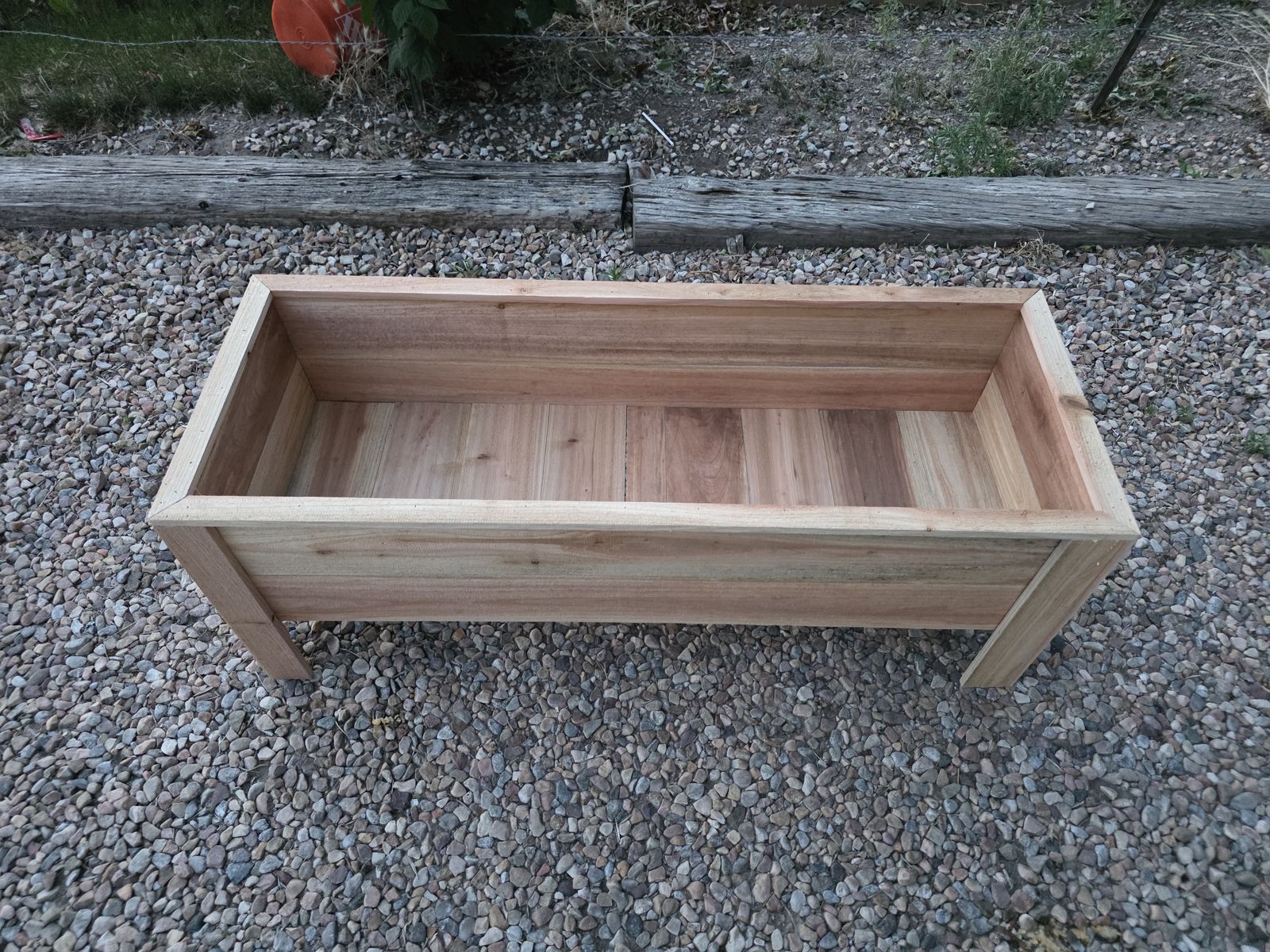 Main image 3