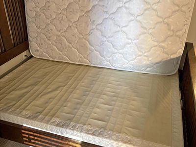 Queen Size Boxspring