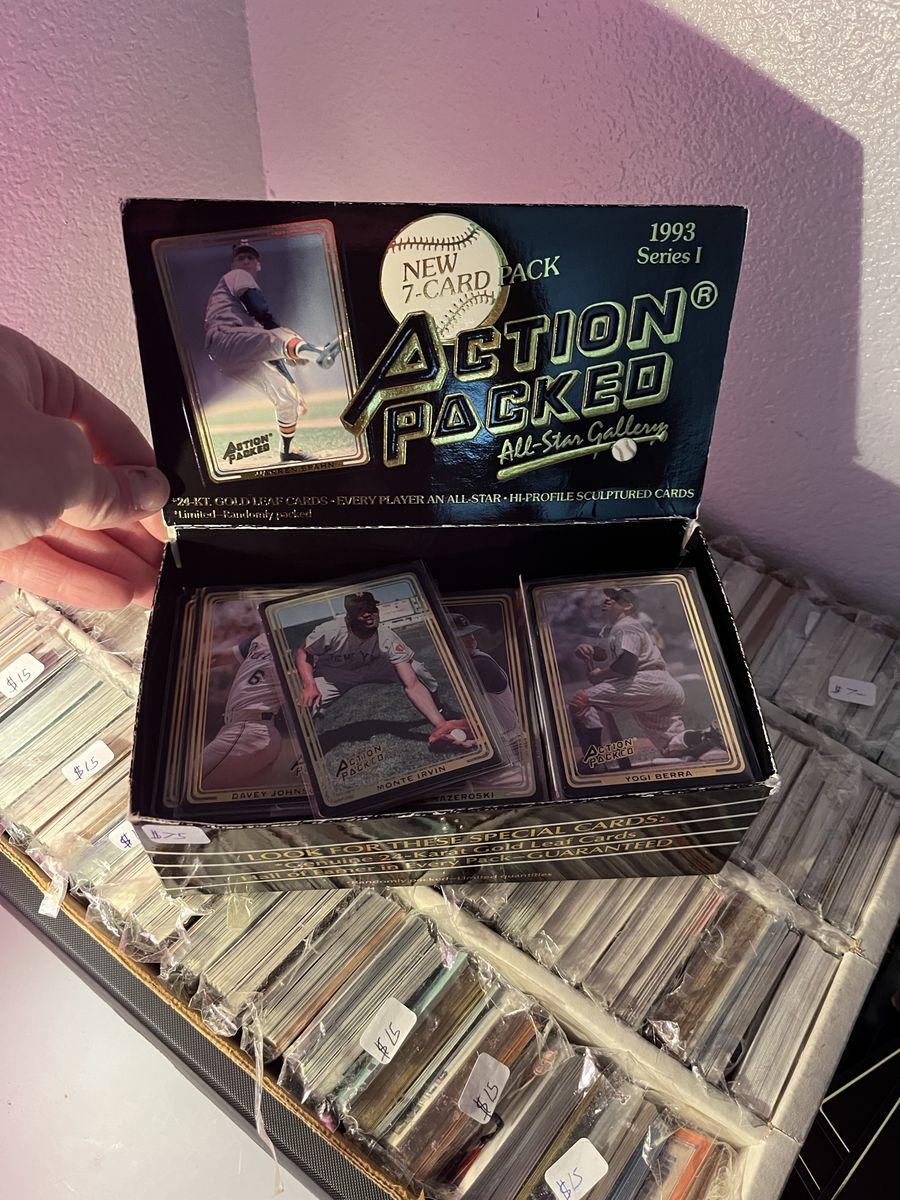 1000+ sports cards including 1993 Action Packed All-Star Gallery Series I Baseball Cards Box with Extra Packs