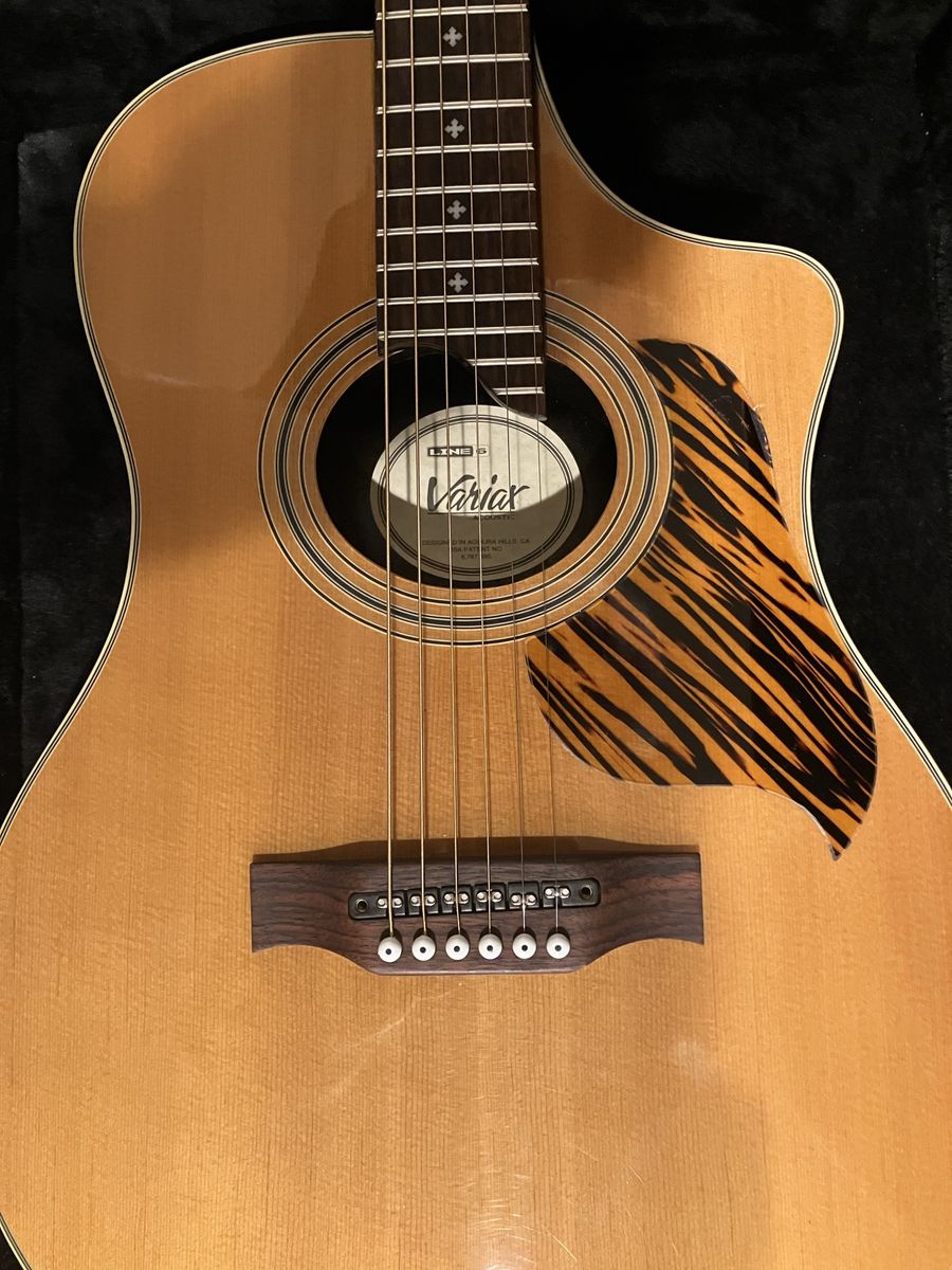 Line 6 Variax Acoustic 700 /w Extras VINTAGE COLLECTOR