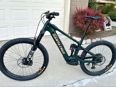 2026 Santa Cruz Vala carbon eMTB Large Nearly New!!