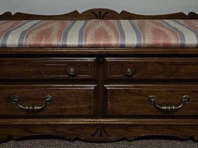 Lane Cedar Hope Chest - Taylorsville