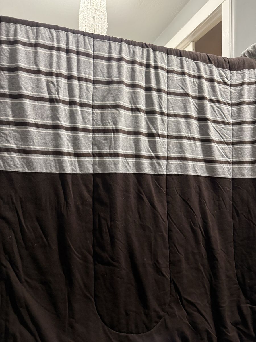 Nautica, Twin Comforter And Fitted Sheet