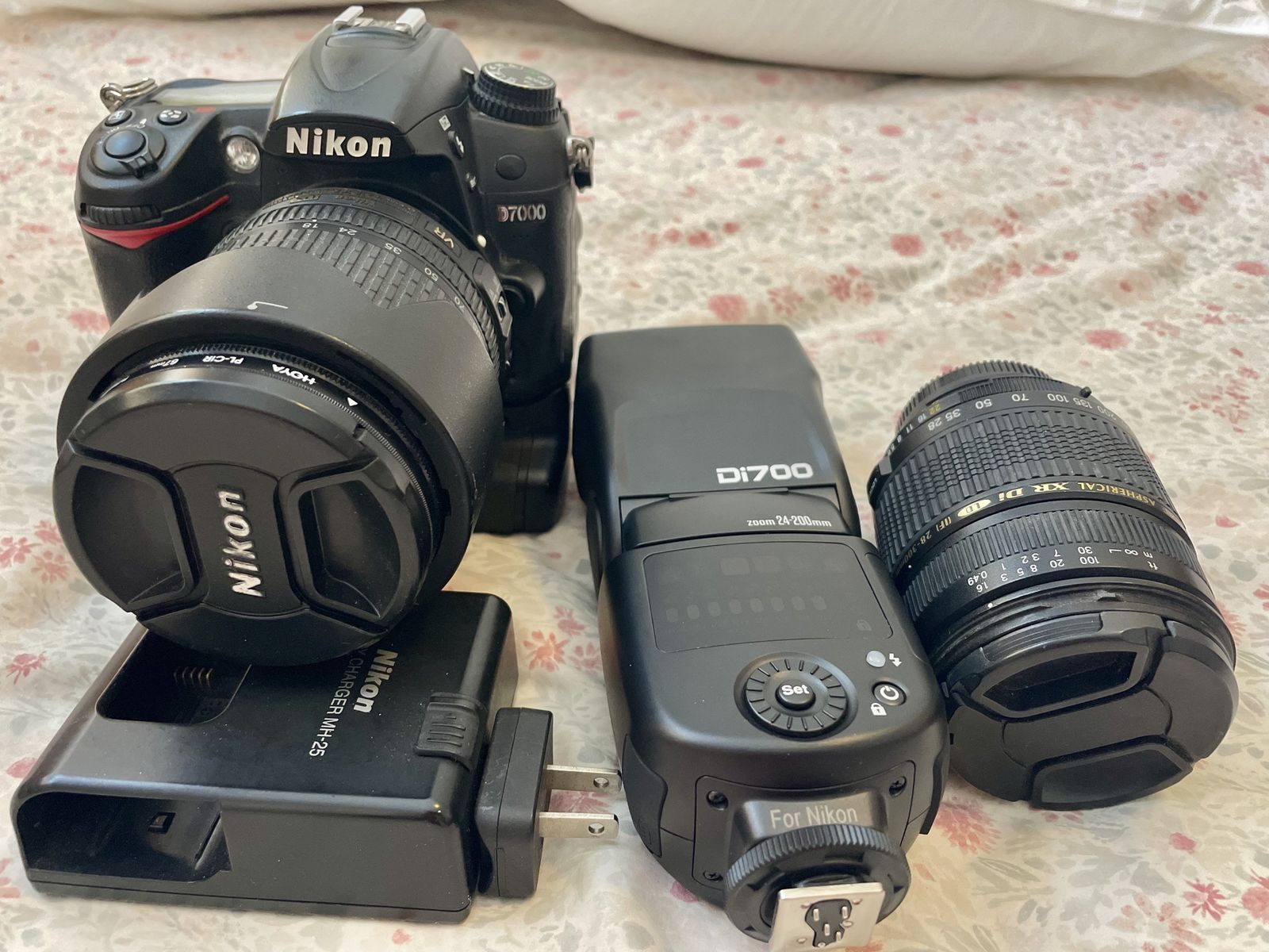 Nikon D7000 DSLR Camera Kit with Grip, Nissin Speedlight & 2 Lenses (18-55mm, 28-300mm)