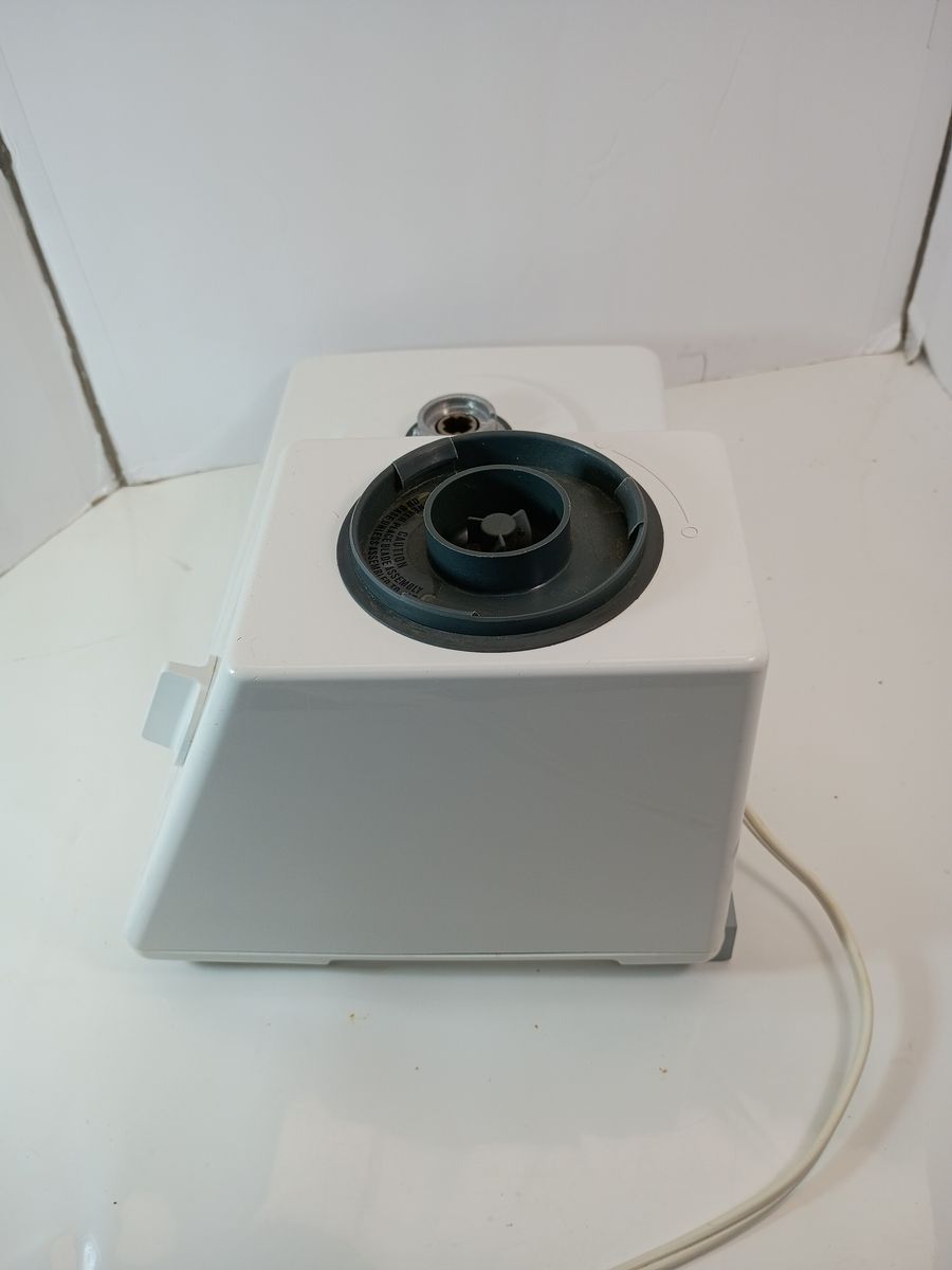 Main image 10