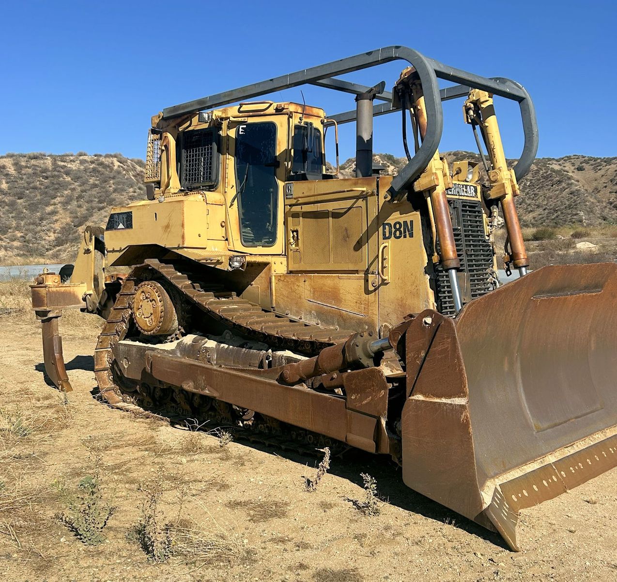 1990 Cat D8N Diff Steer Dozer w/ M/s ripper, Semi-U dozer, Good Undercarriage