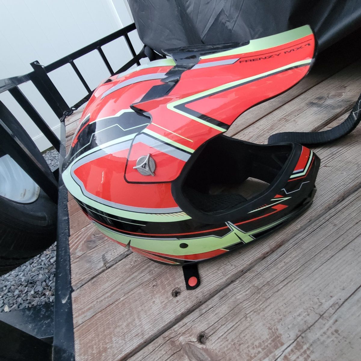 Youth riding helmet 