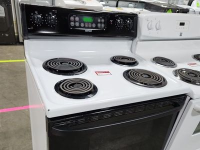 HOTPOINT COIL TOP RANGE! W-WARRANTY