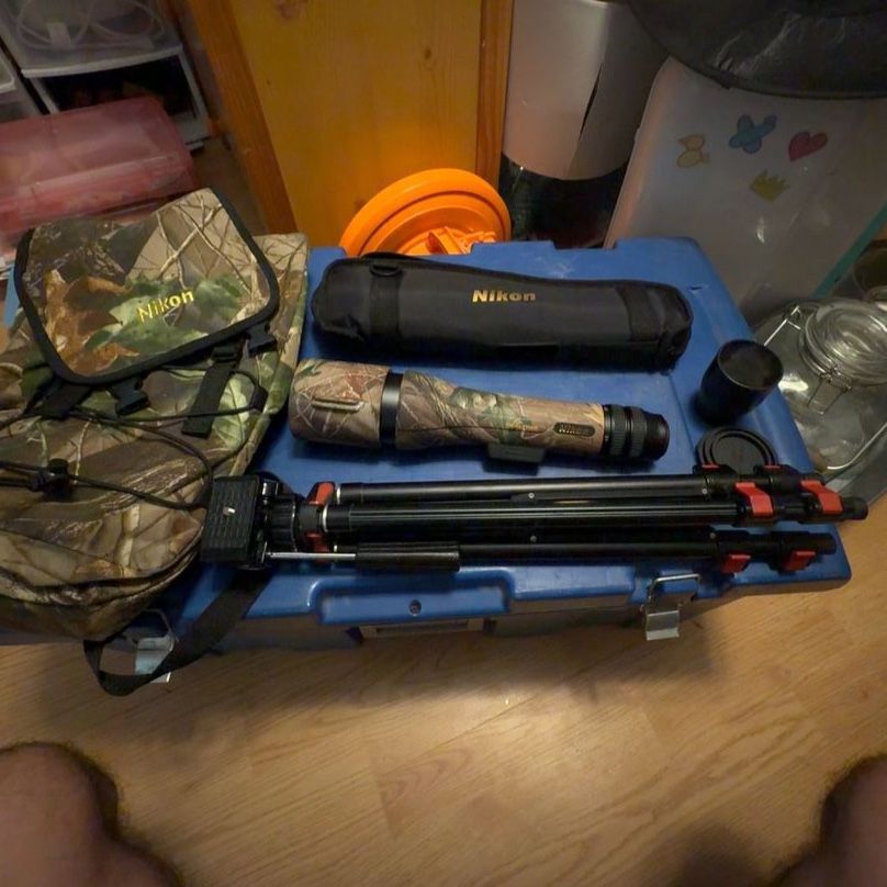 Nikon Spotter XL II 16-48x60 Realtree Spotting Scope + tripod and Case