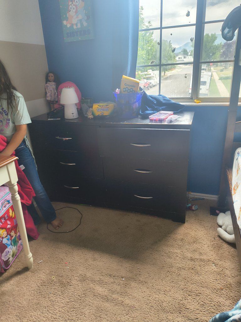 PENDING Pick up FREE Black Dresser