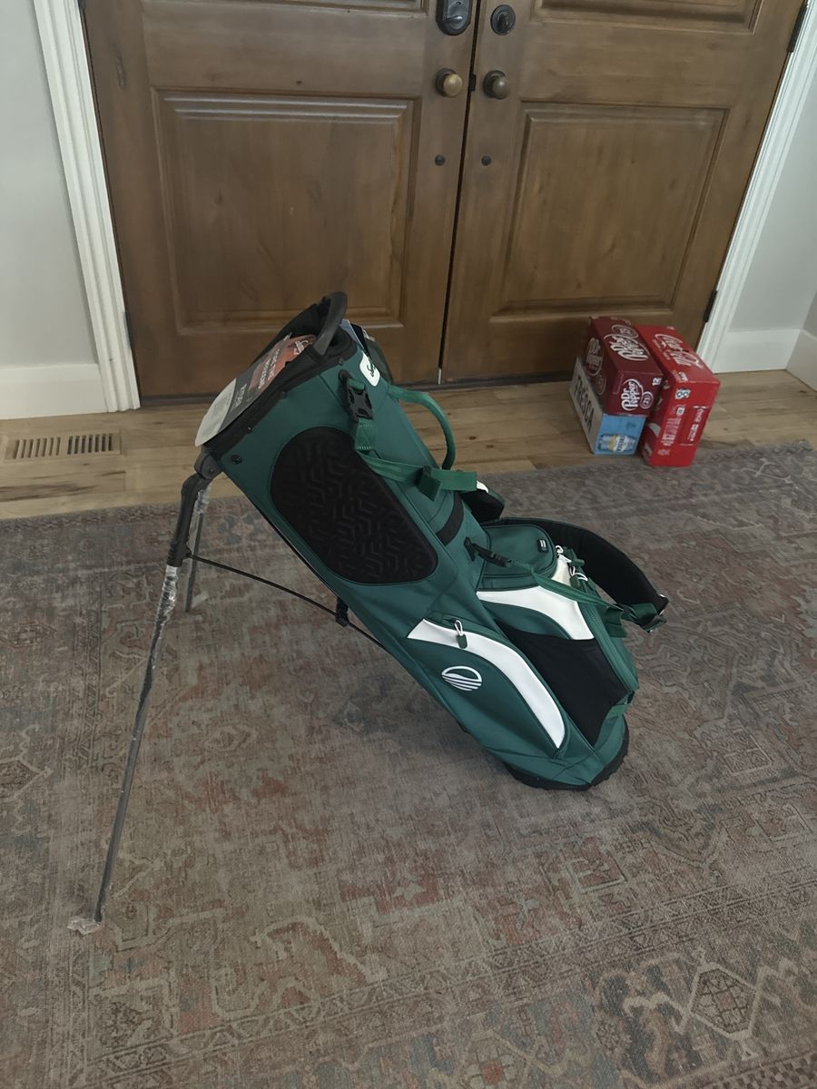 Unbranded Golf Stand Bag, Green/White, Lightweight Carry Bag, Excellent Condition