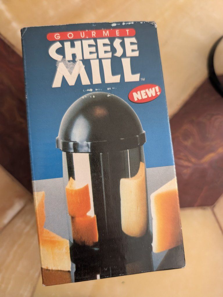 2 gourmet cheese mills