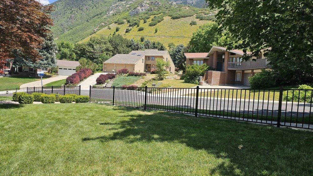 Iron Fence | Cedar Fencing | Vinyl Fencing