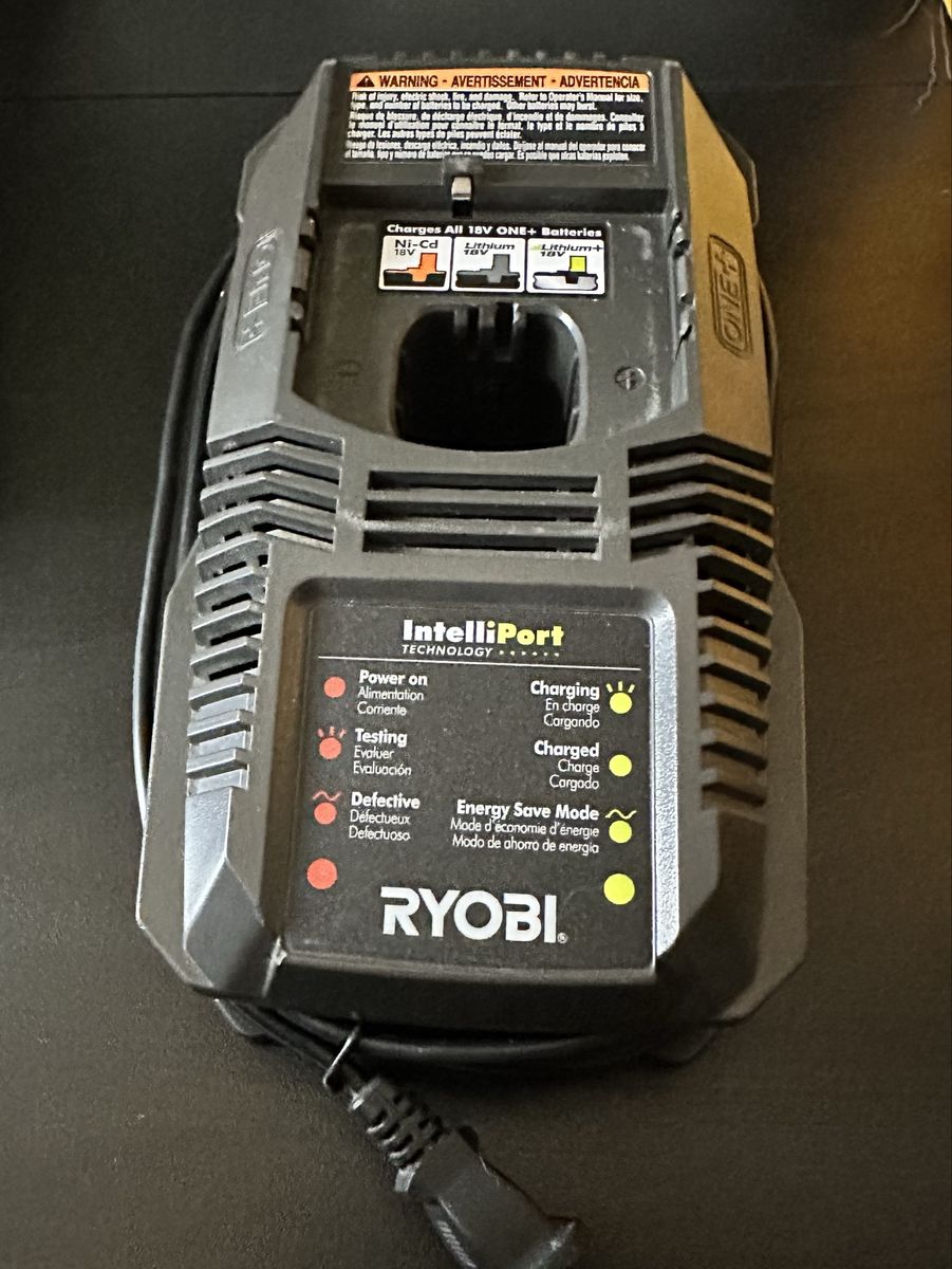 Ryobi Charger