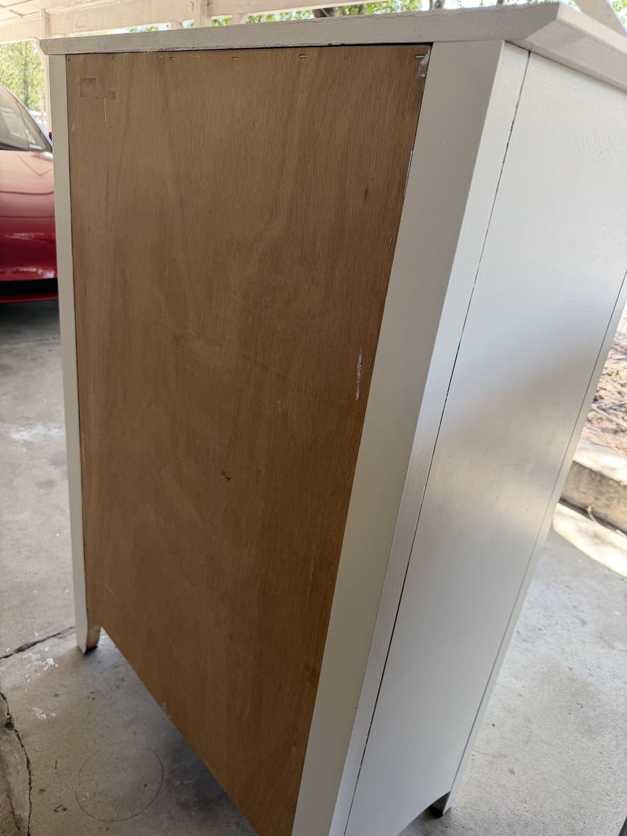 Main image 7
