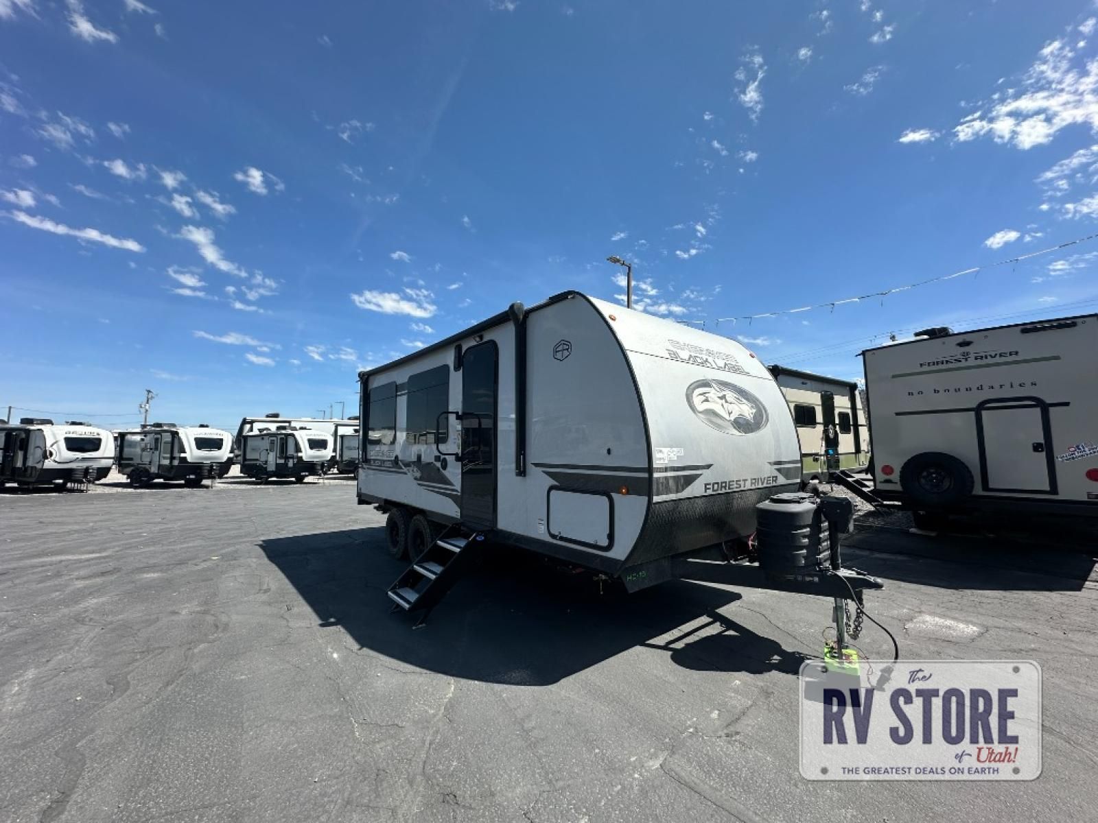 2026 Forest River RV Cherokee Grey Wolf Black Label 18RRBL Toy Hauler Travel Trailer