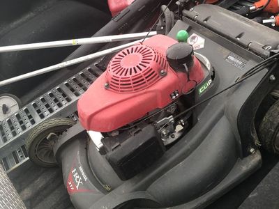 Honda HRX 217 Lawn Mower
