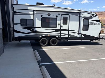 2019 Pacific Coachworks Ragen Toyhauler
