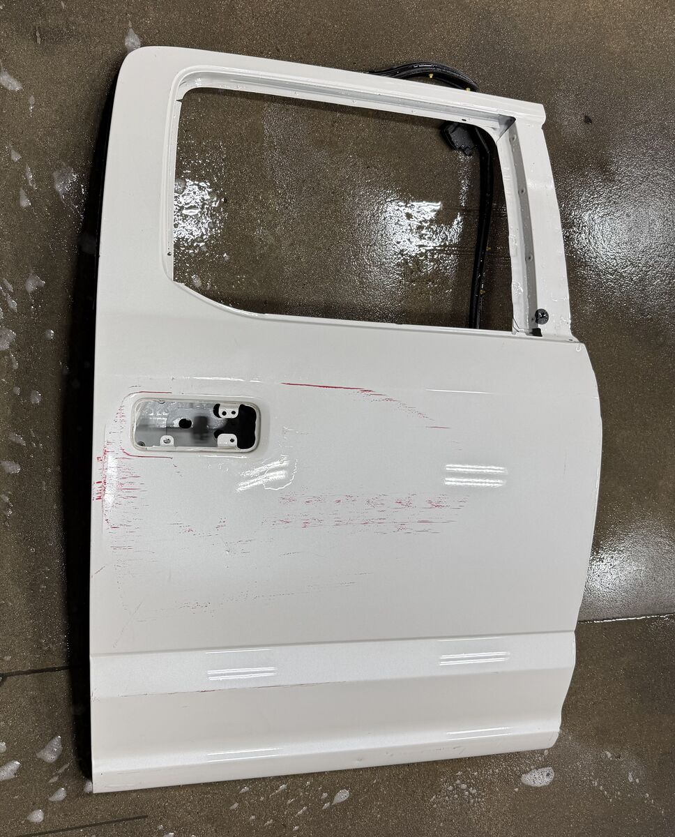 2017-2022 Ford Super Duty Right Rear Door