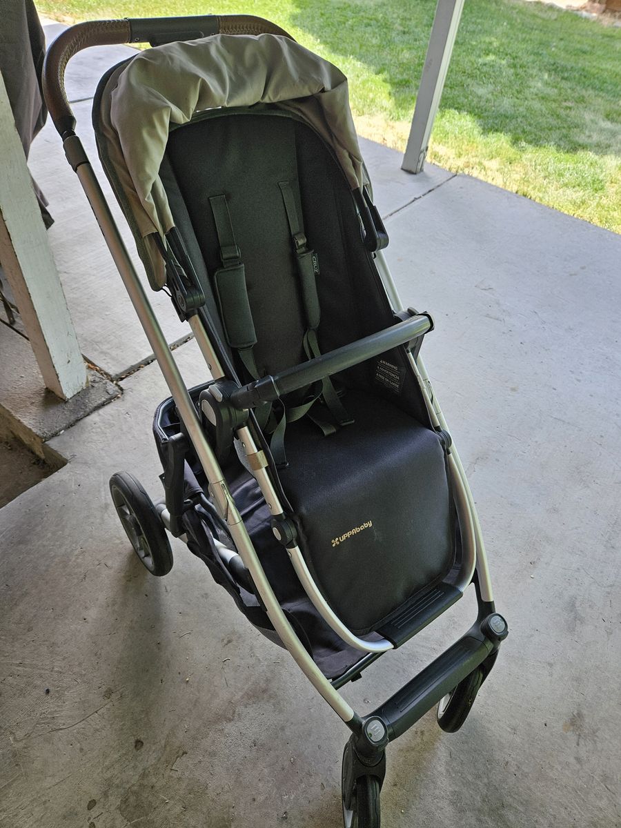 Uppababy Cruz Stroller