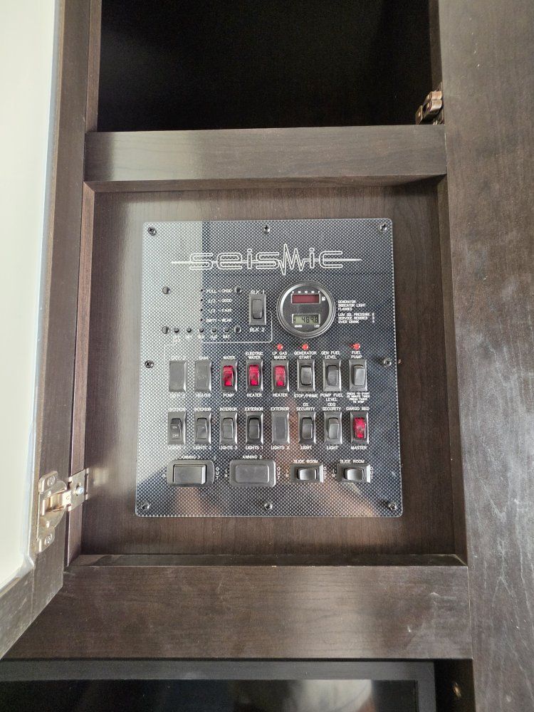 Main image 14