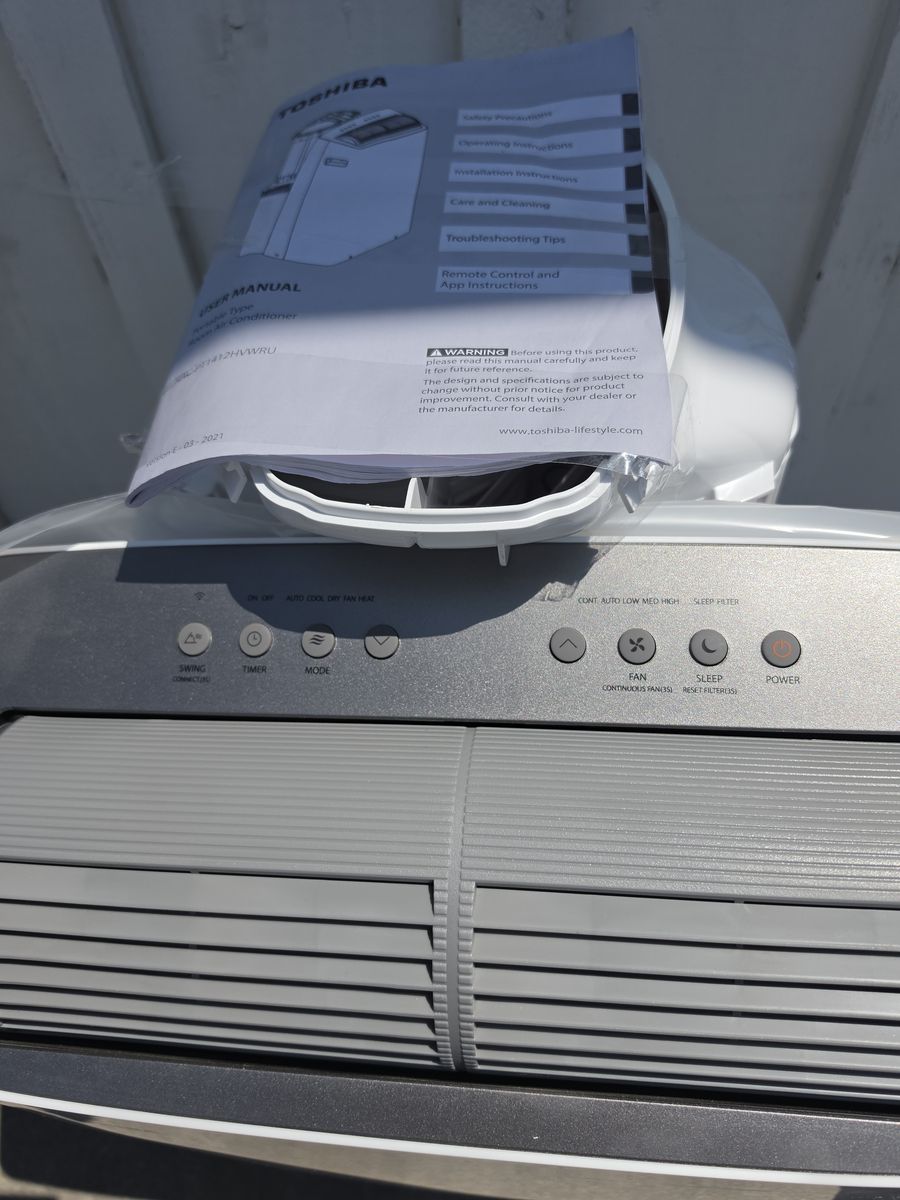 14,000 BTU Toshiba AC