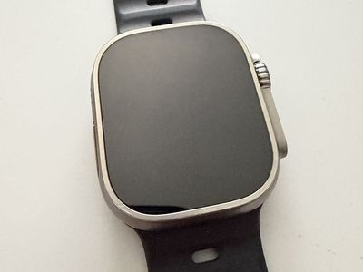 Apple Watch Ultra 49mm GPS + LTE Titanium Case (Gen 1) Gray Band