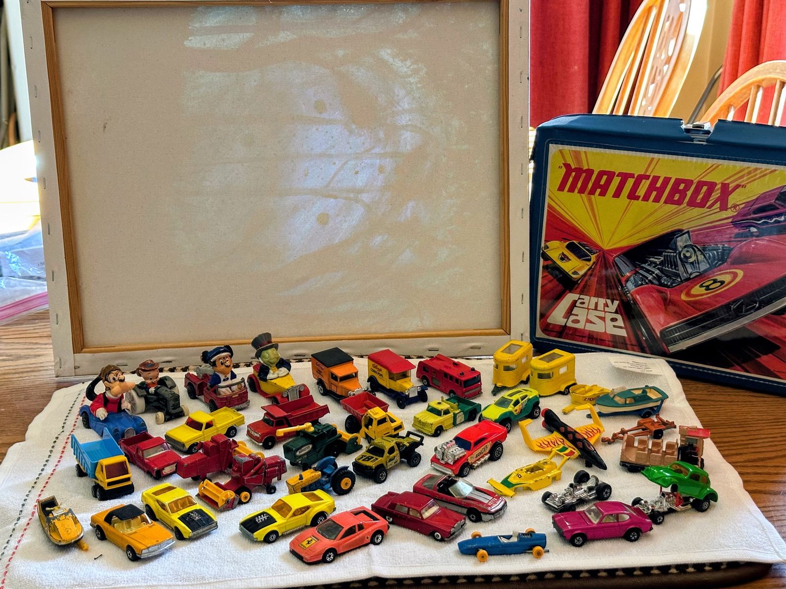 Vintage Matchbox Carry Case with Assorted Die-Cast Matchbox Cars & Vehicles - Large Lot