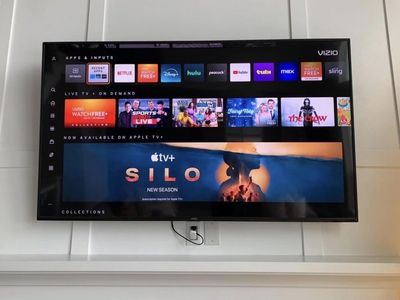 VIZIO smart TV