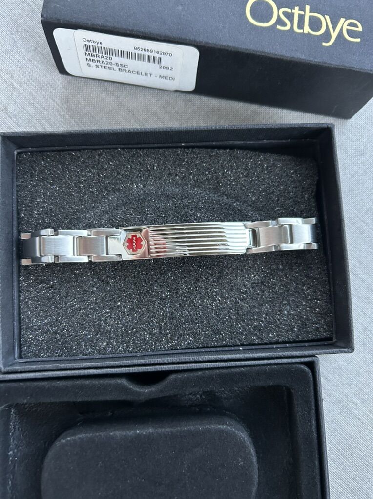 NIB Stainless Steel Medical Bracelet Engravable 8