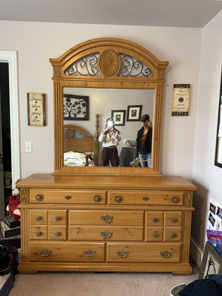 Dresser