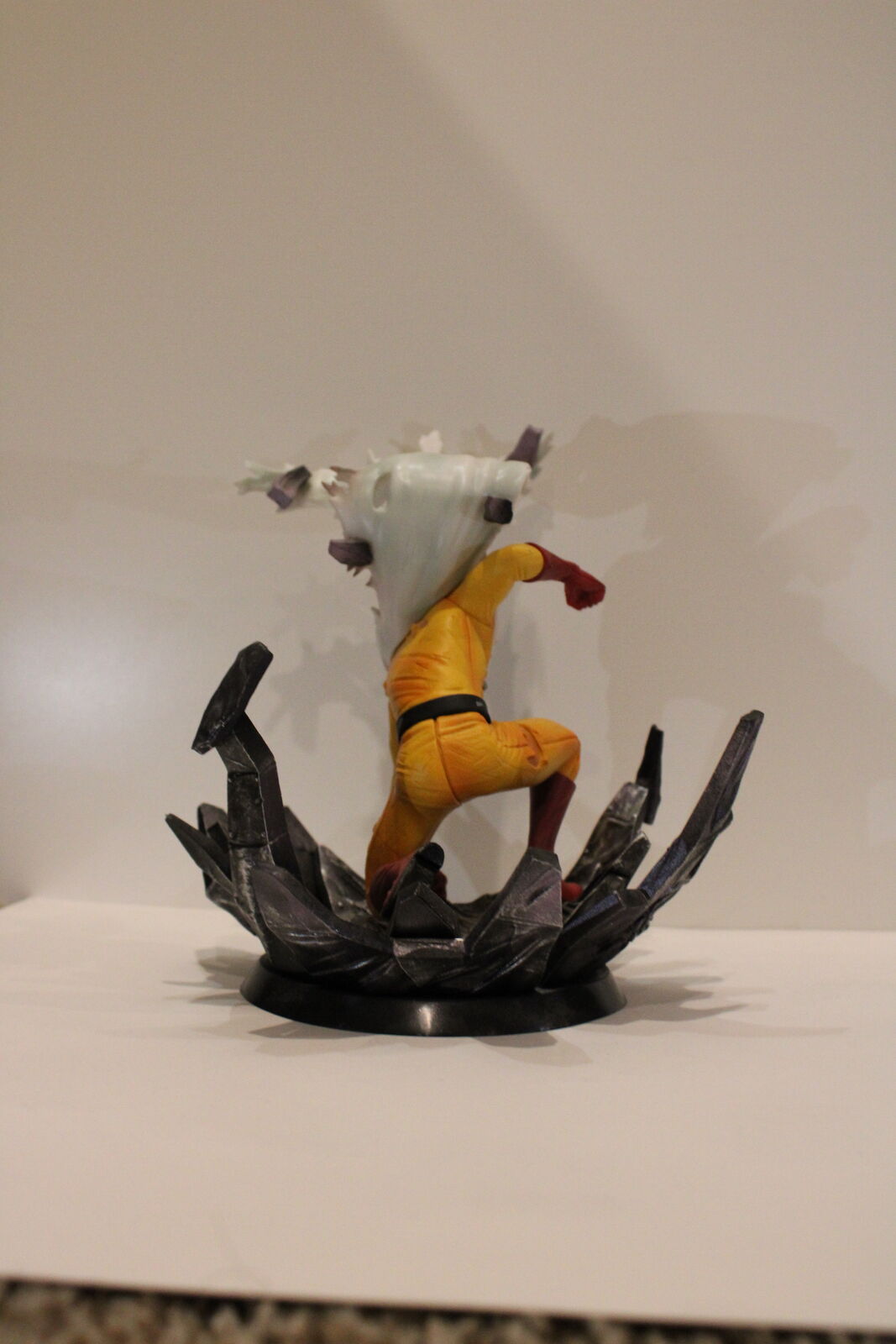 One Punch Man SAITAMA figure like new PVC ANIME model ground smash