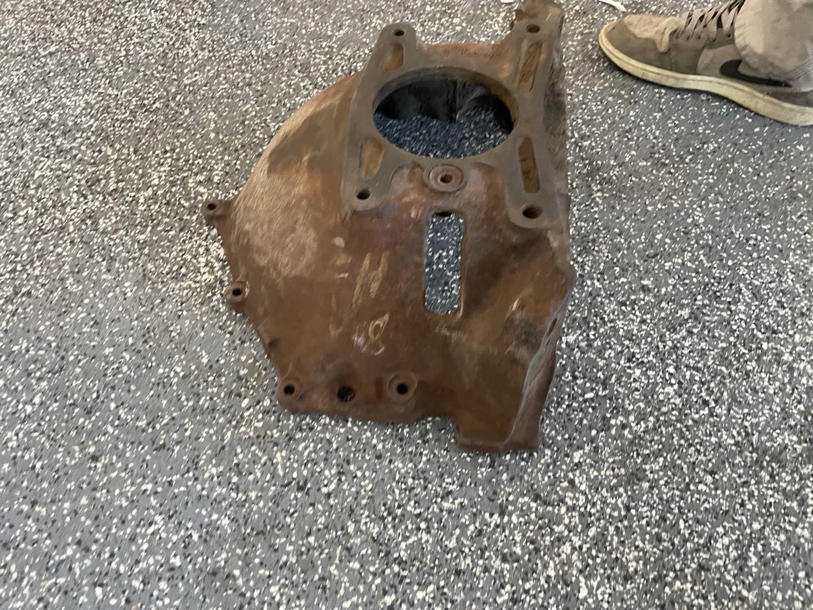 Main image 3