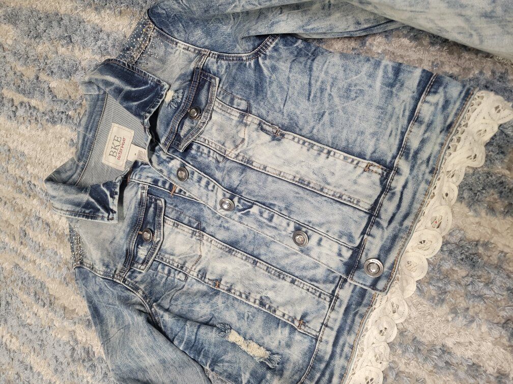 New Levi jacket from the Buckle