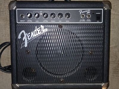 Fender PR 241 Frontman Electric Guitar Amp 15 Watt