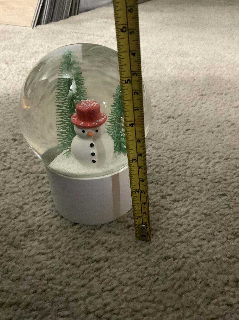 Snowman Snow Globe