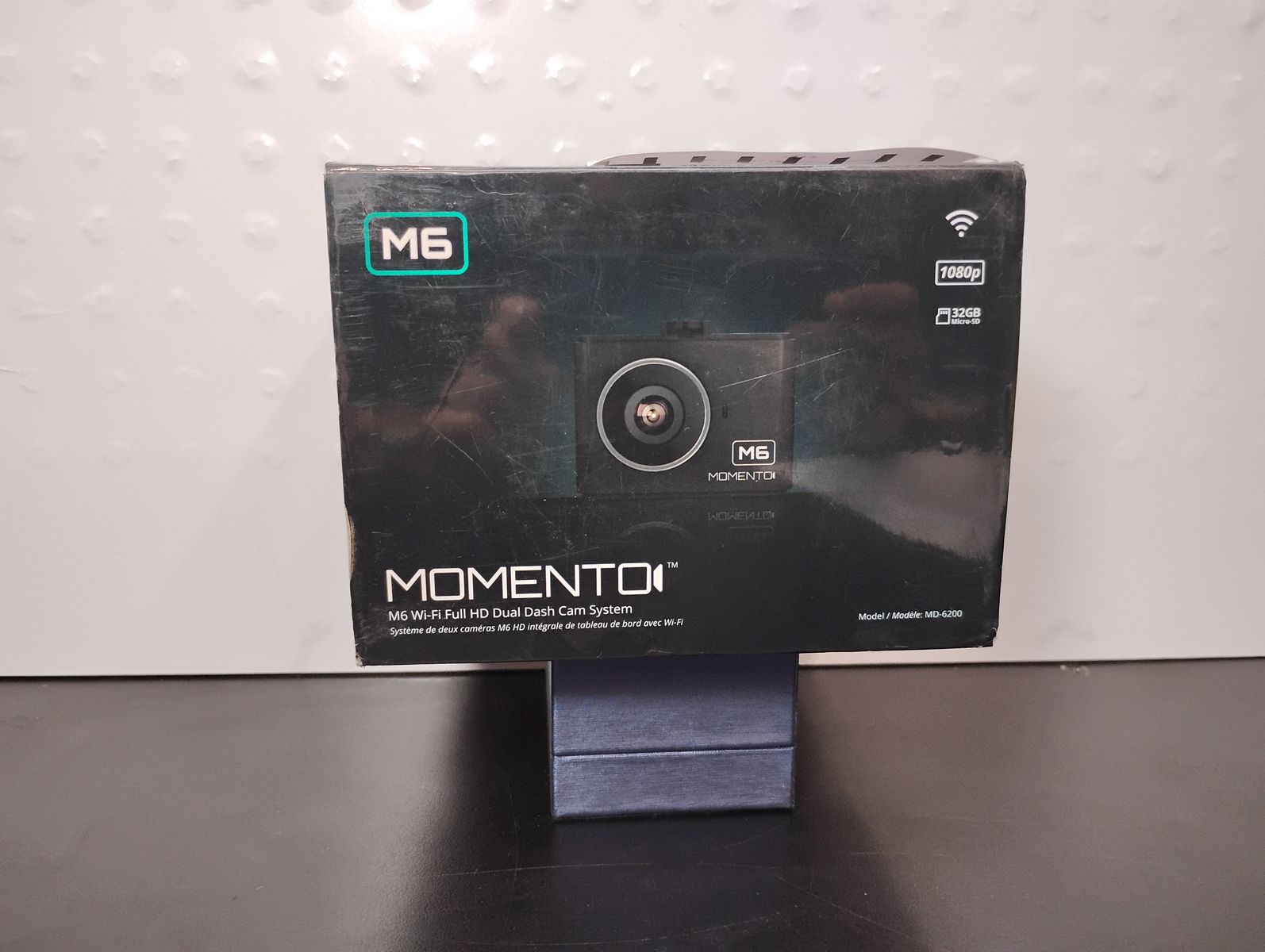 Momento M6 (MD-6200) Compact, Dual-Channel Front and Rear Dash Camera - NEW