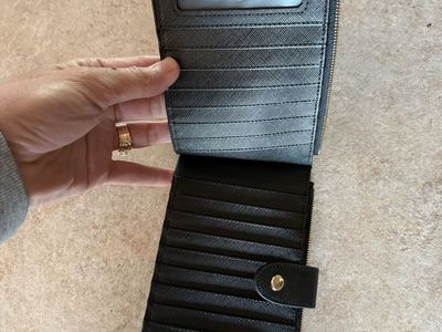 NEW! Travelambo travel wallet thin design lots of storage