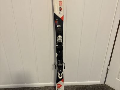 Rossignol Experience E7 RTL Skis 142cm with Bindings