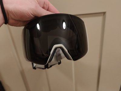 Smith 4D MAG XL Snow Goggles chalk color with ChromaPop Lens & Extra Lens - New