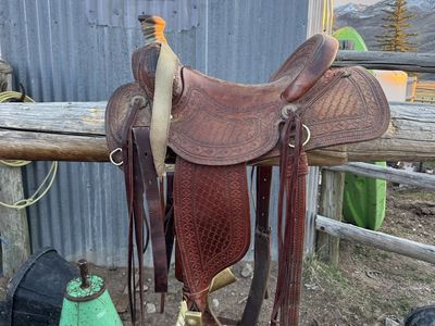 15.5 Handmade Saddle