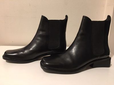 Cole Haan Women's Leather Ankle Shoes (Size 6)