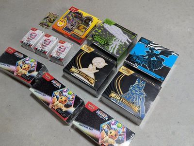 1st Edition Pokemon Cards + Modern Rares + Sealed Product: Selling collection