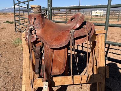 16" Wade Saddle