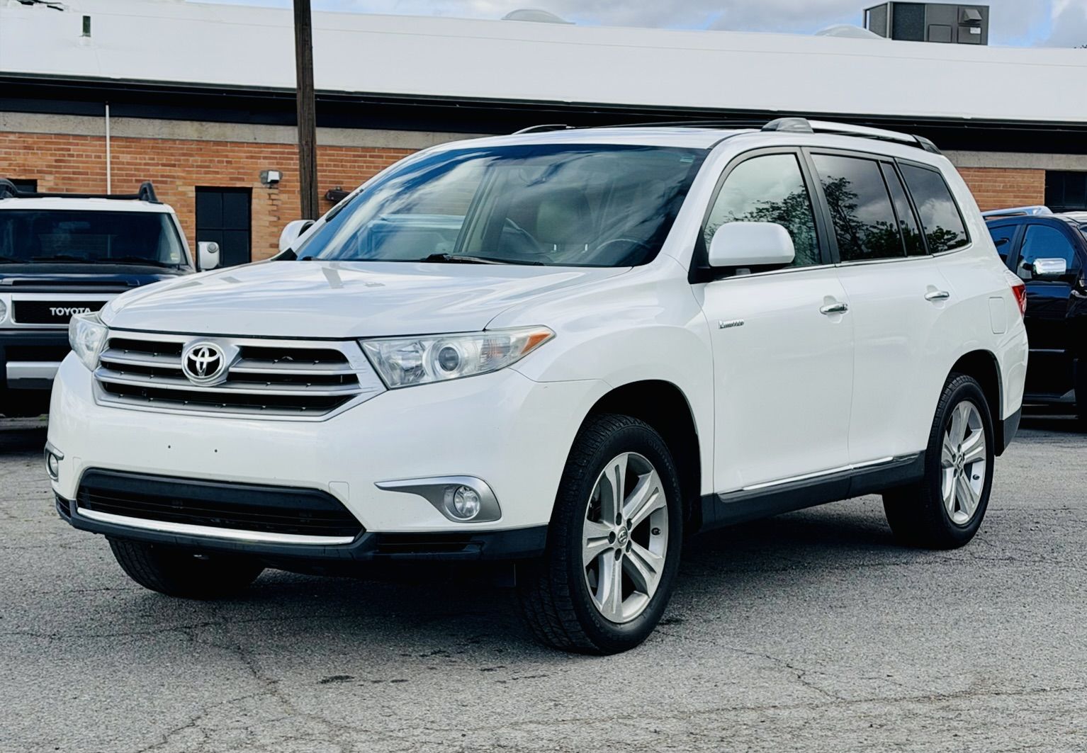 2012 TOYOTA HIGHLANDER Limited