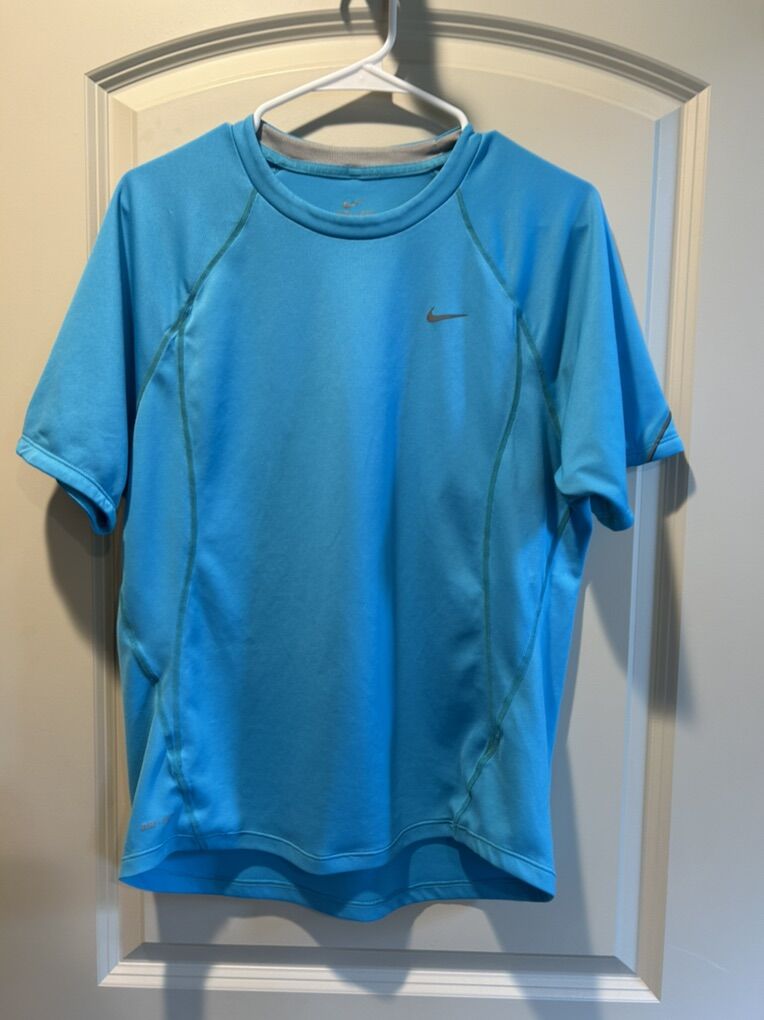 Nike Dry Fit Men’s Medium Turquoise Blue Shirt