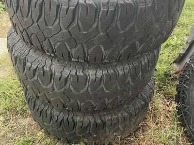 Jeep gladiator wheels on 37s